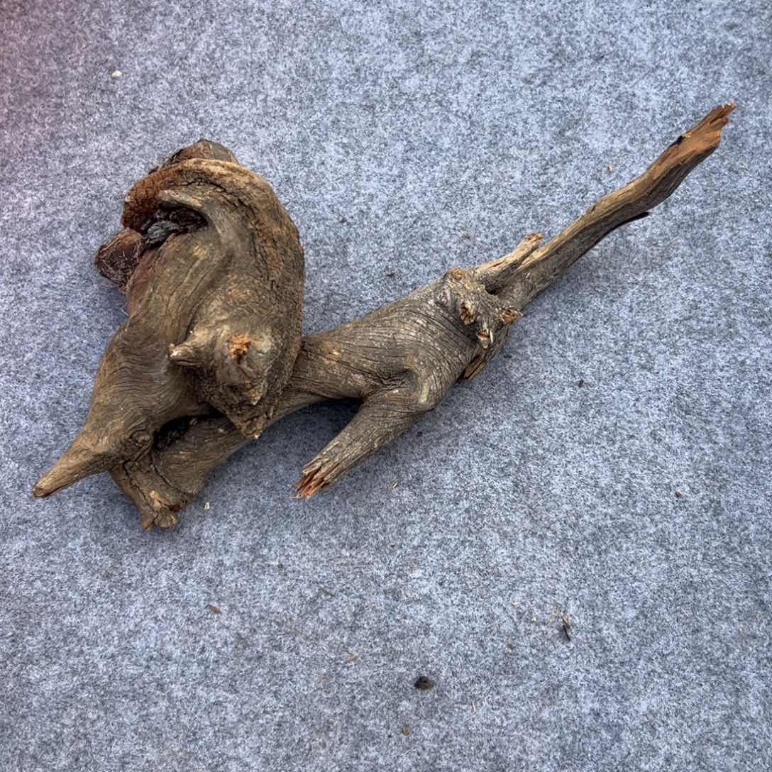 柏木（崖柏）太行陈化扭曲纹理料