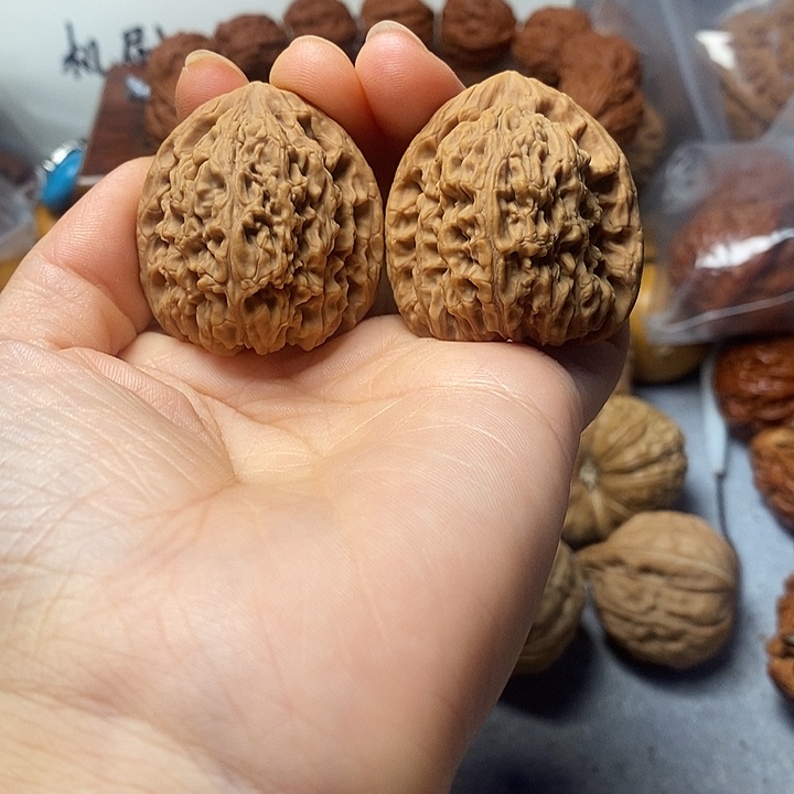 吊坠文玩核桃南疆