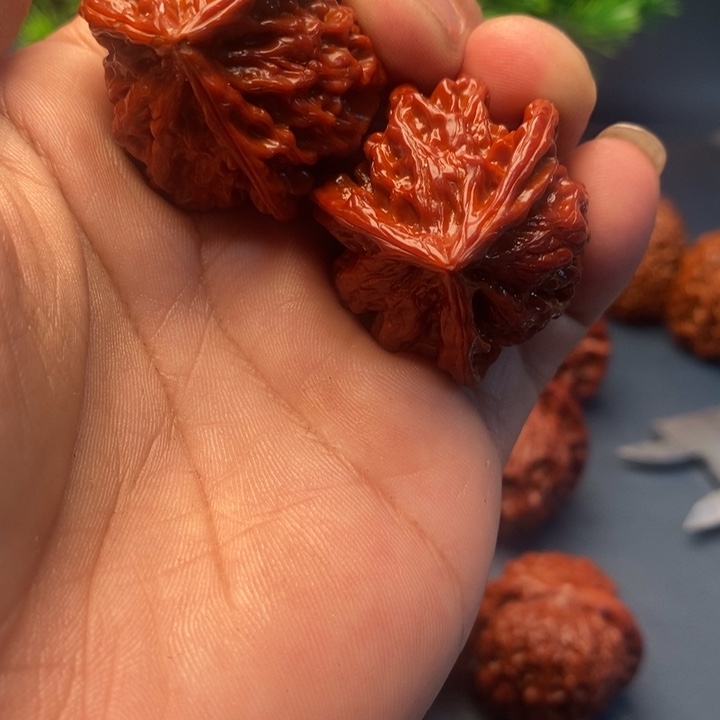 阿***一吊坠文玩核桃三棱阿