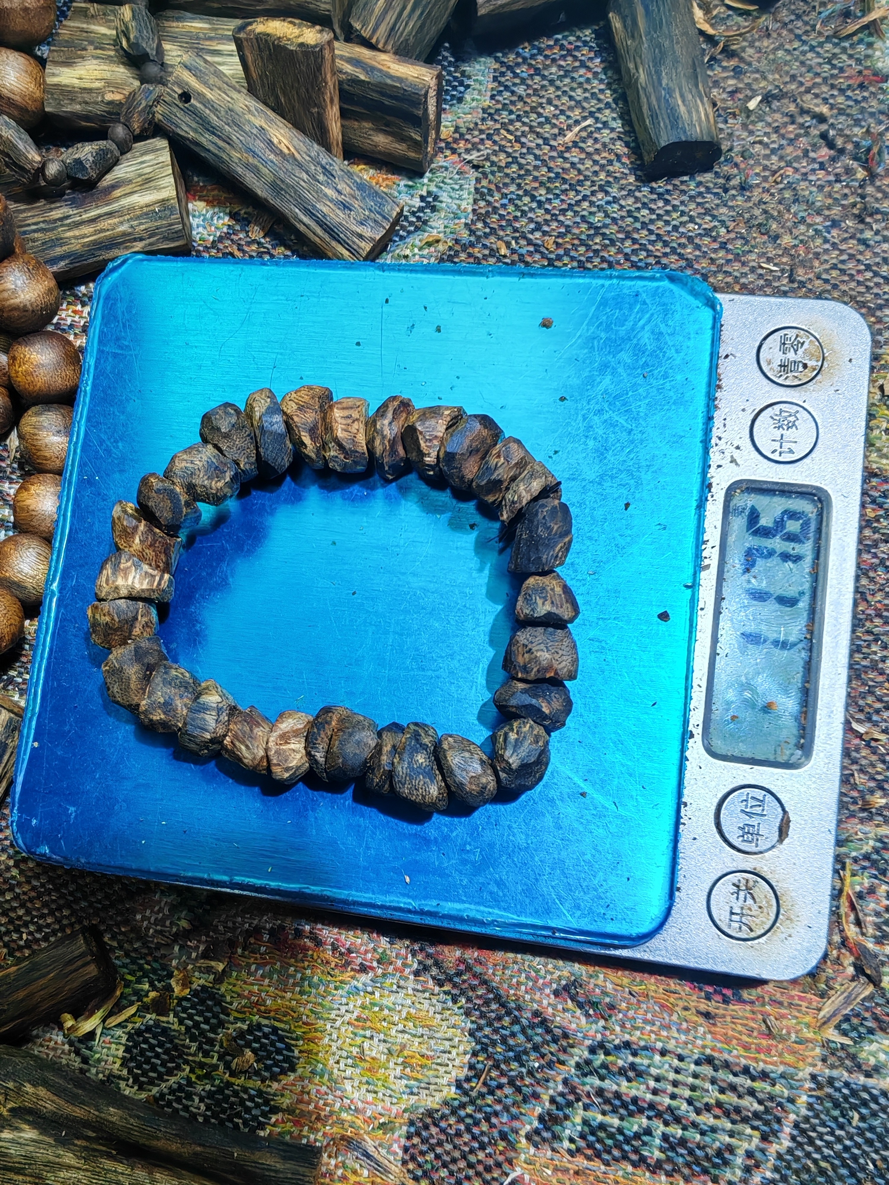 海南乌身老料11.7克沉水
