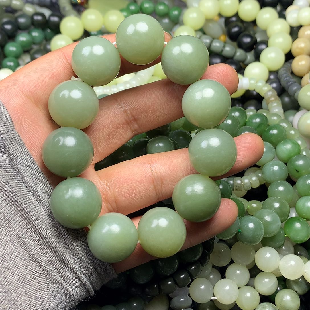 和田玉手链未镶嵌