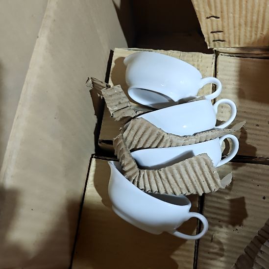 绿泥陶瓷盘子碗啥都有