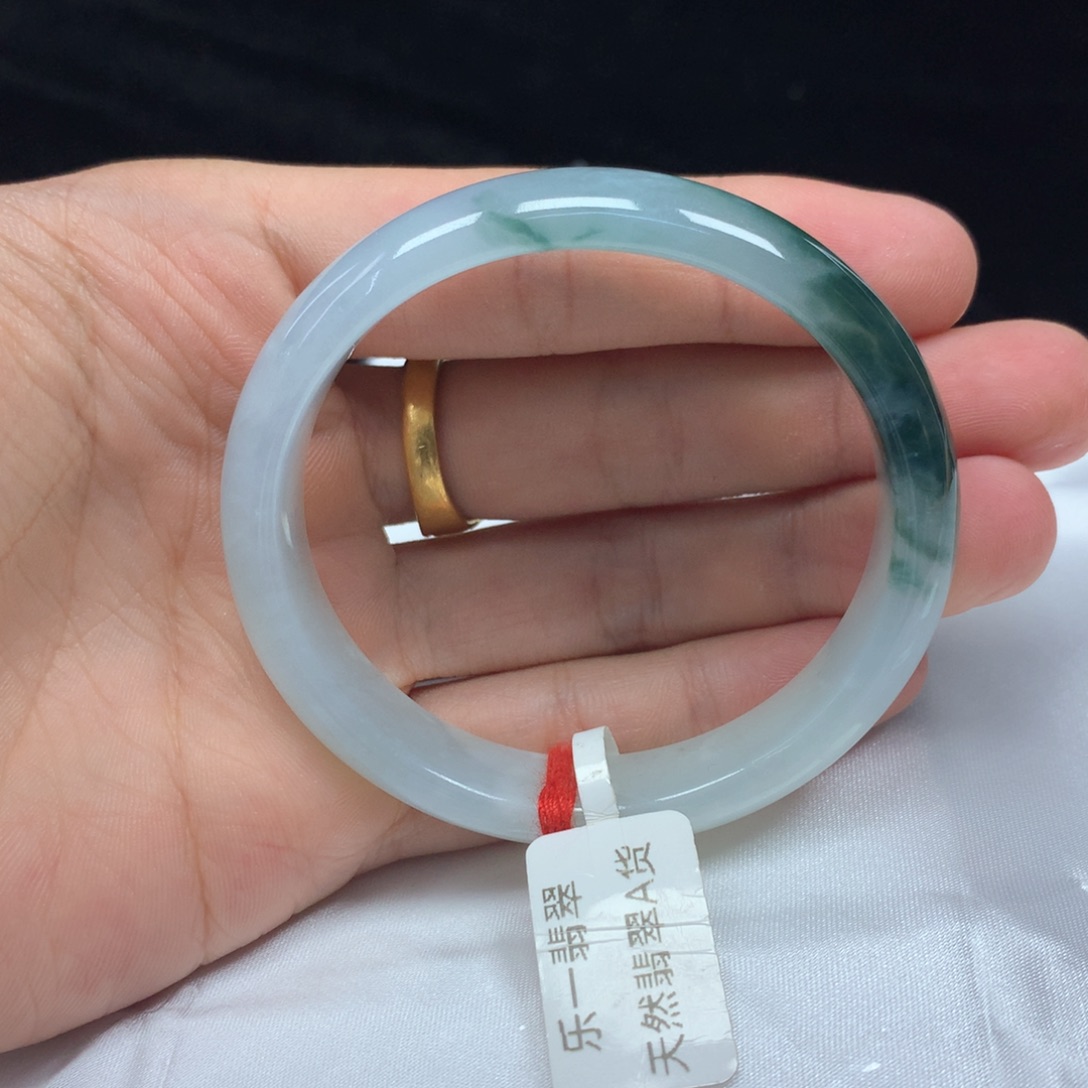 未镶嵌手镯（贵妃镯）翡翠53贵妃