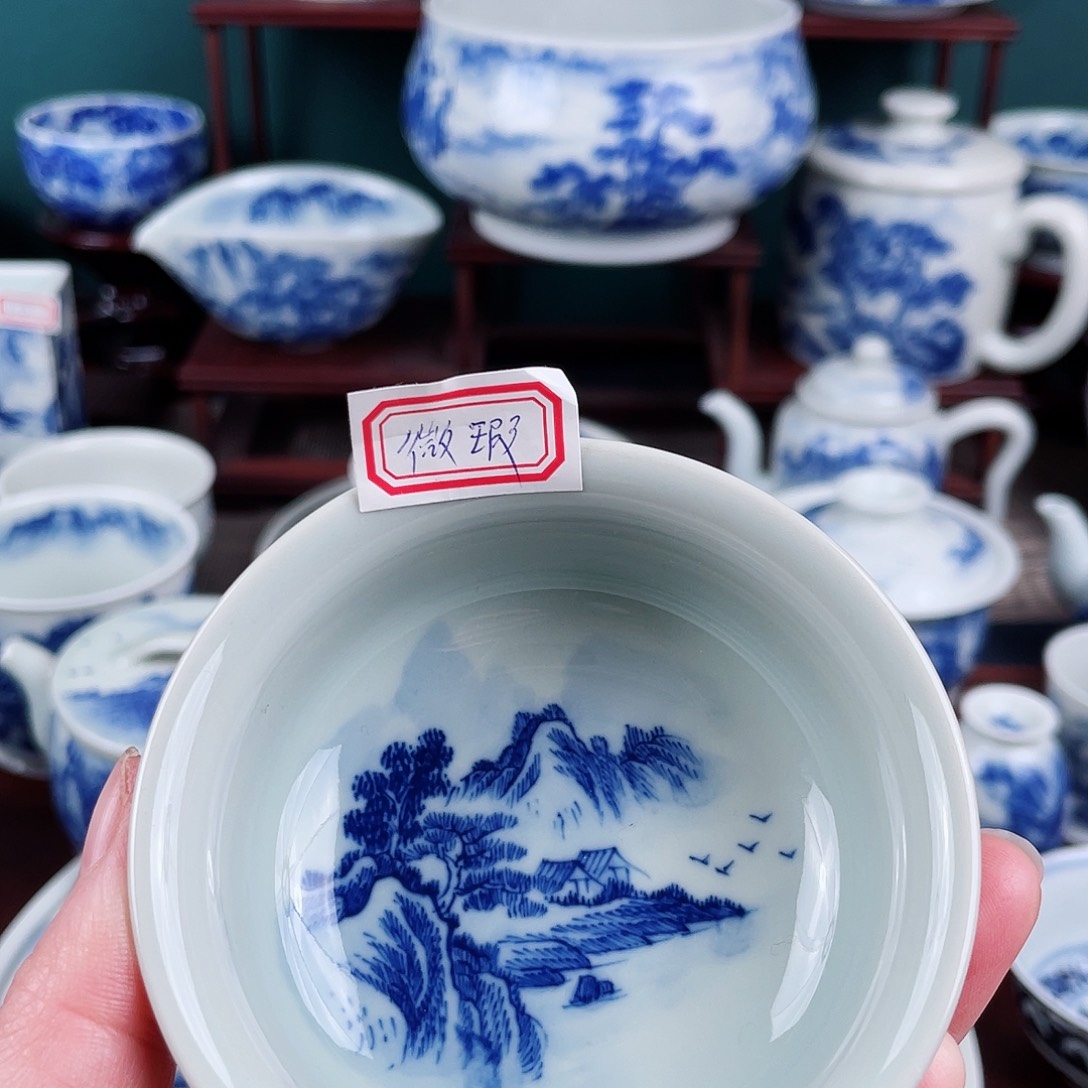 Y****）手工手绘青花，青花