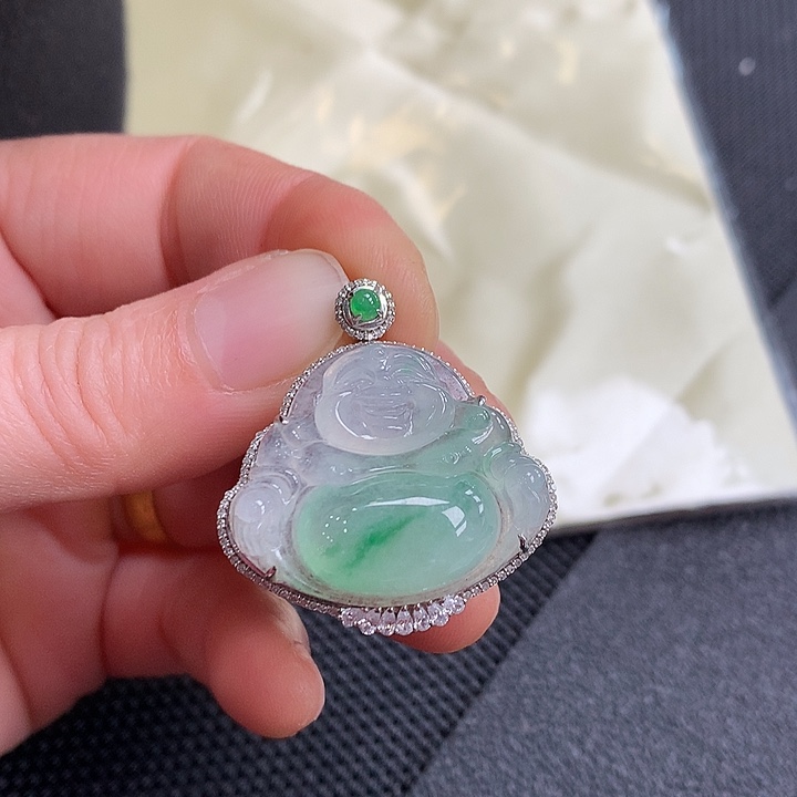 翡翠颈饰18K金镶嵌沐***?佛公
