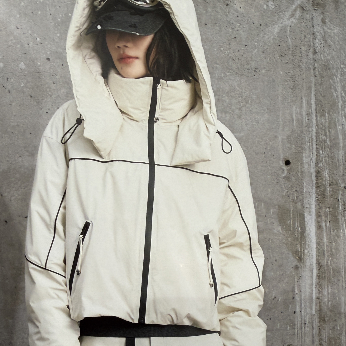 soodyoow纯色滑雪服鹅绒短款保暖外套冬季女款