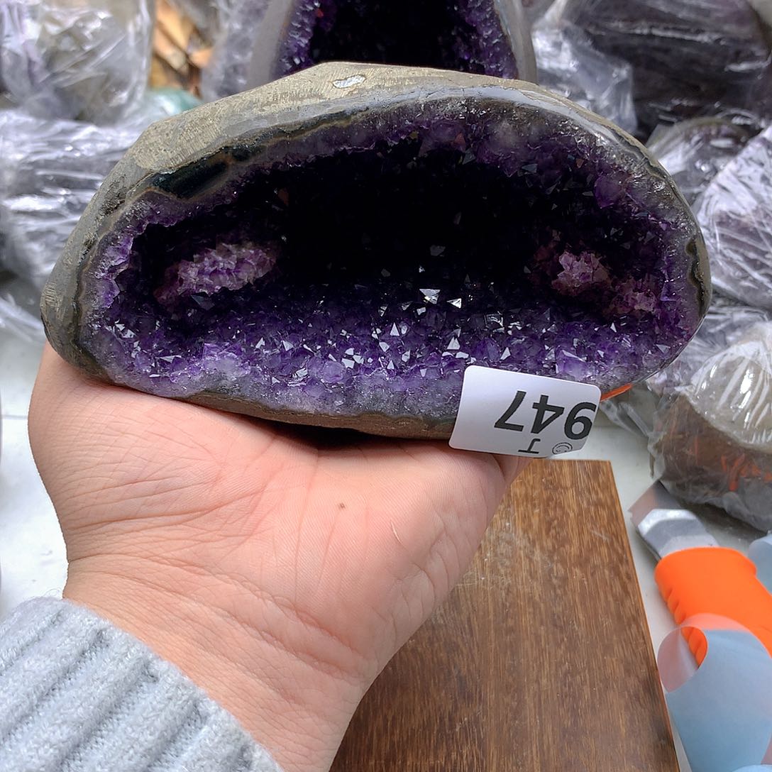 紫晶大型摆件（非配饰）未镶嵌