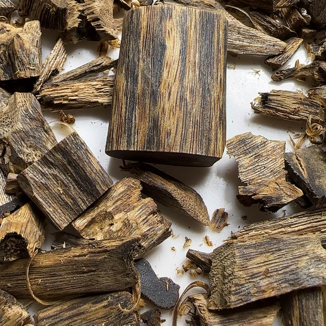 沉香沉香碎屑原汁原味