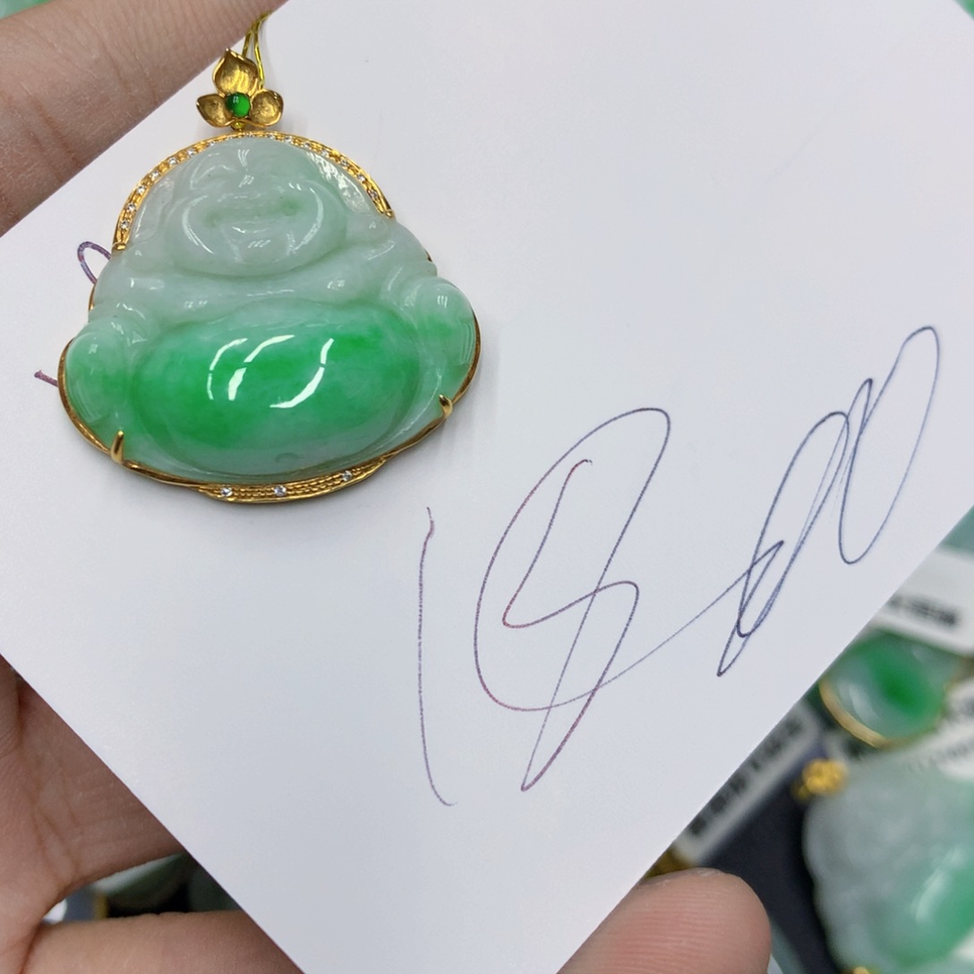 翡翠颈饰18K金镶嵌程***儿翡翠