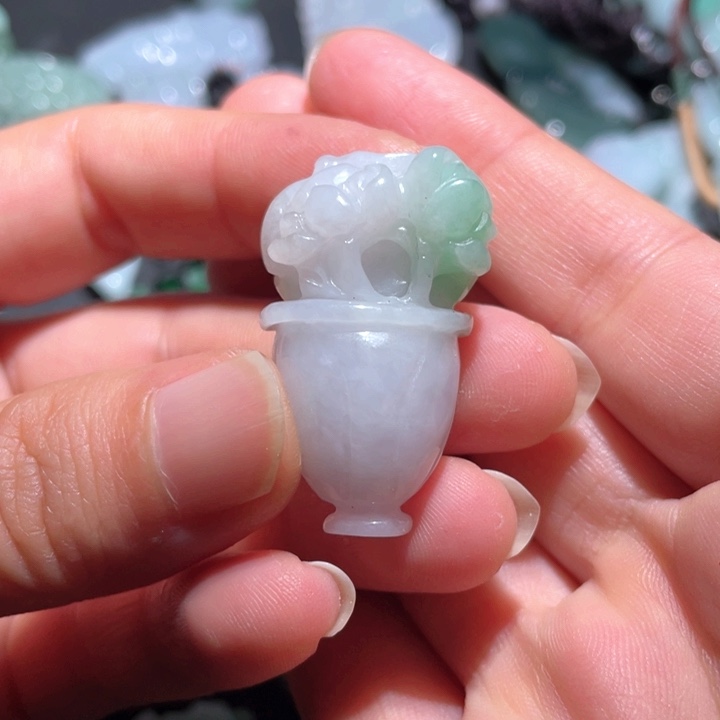 【闪购商品】翡翠颈饰未镶嵌天然翡翠