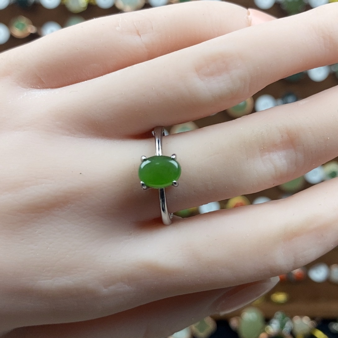 和田玉（碧玉）戒指合金