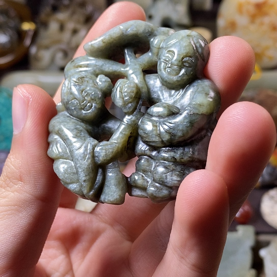 映***云和田玉未镶嵌挂件