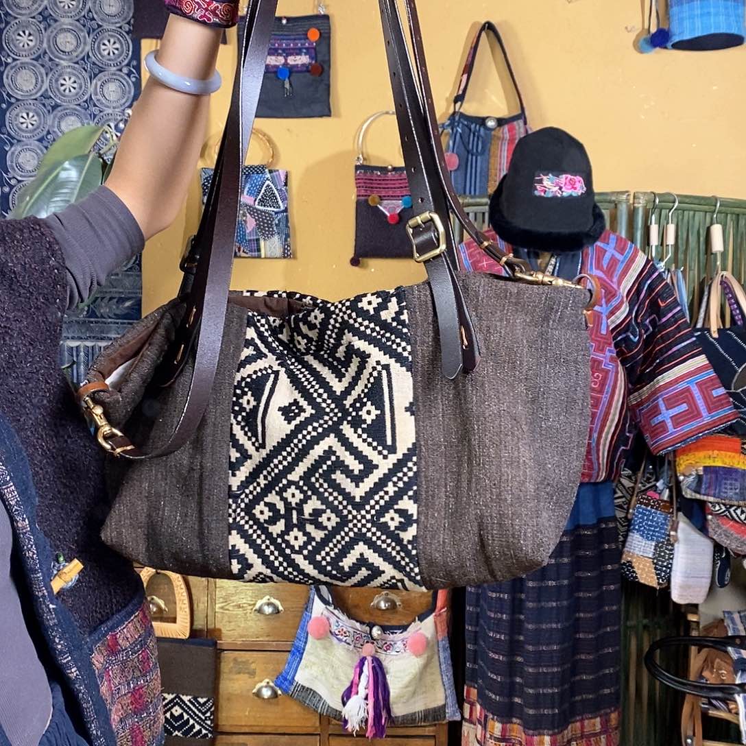 织绣手工制作包包