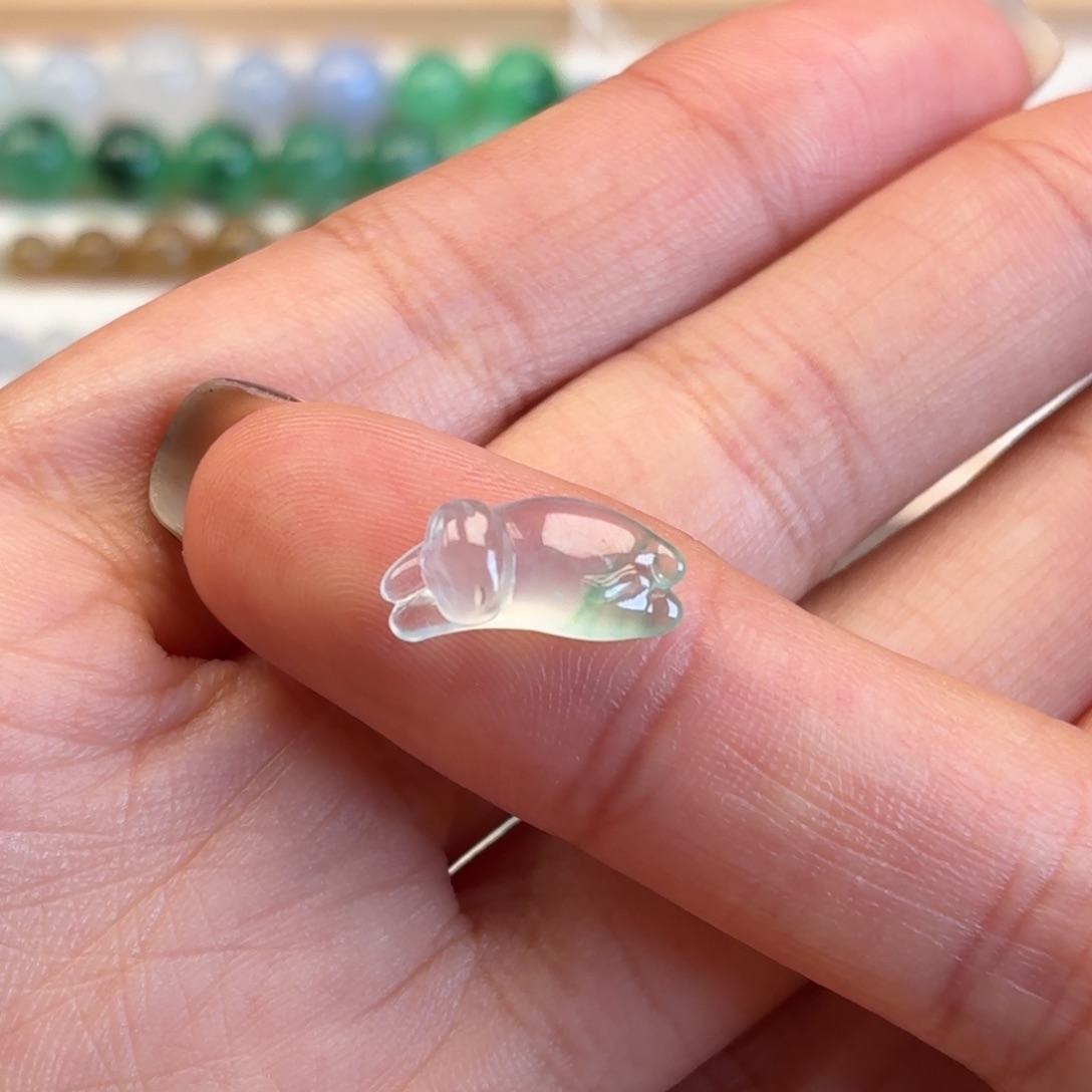 翡翠散珠冰透趴趴猫