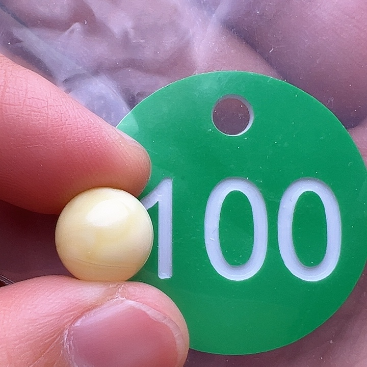 蜜蜡裸石未镶嵌晓*。10m m