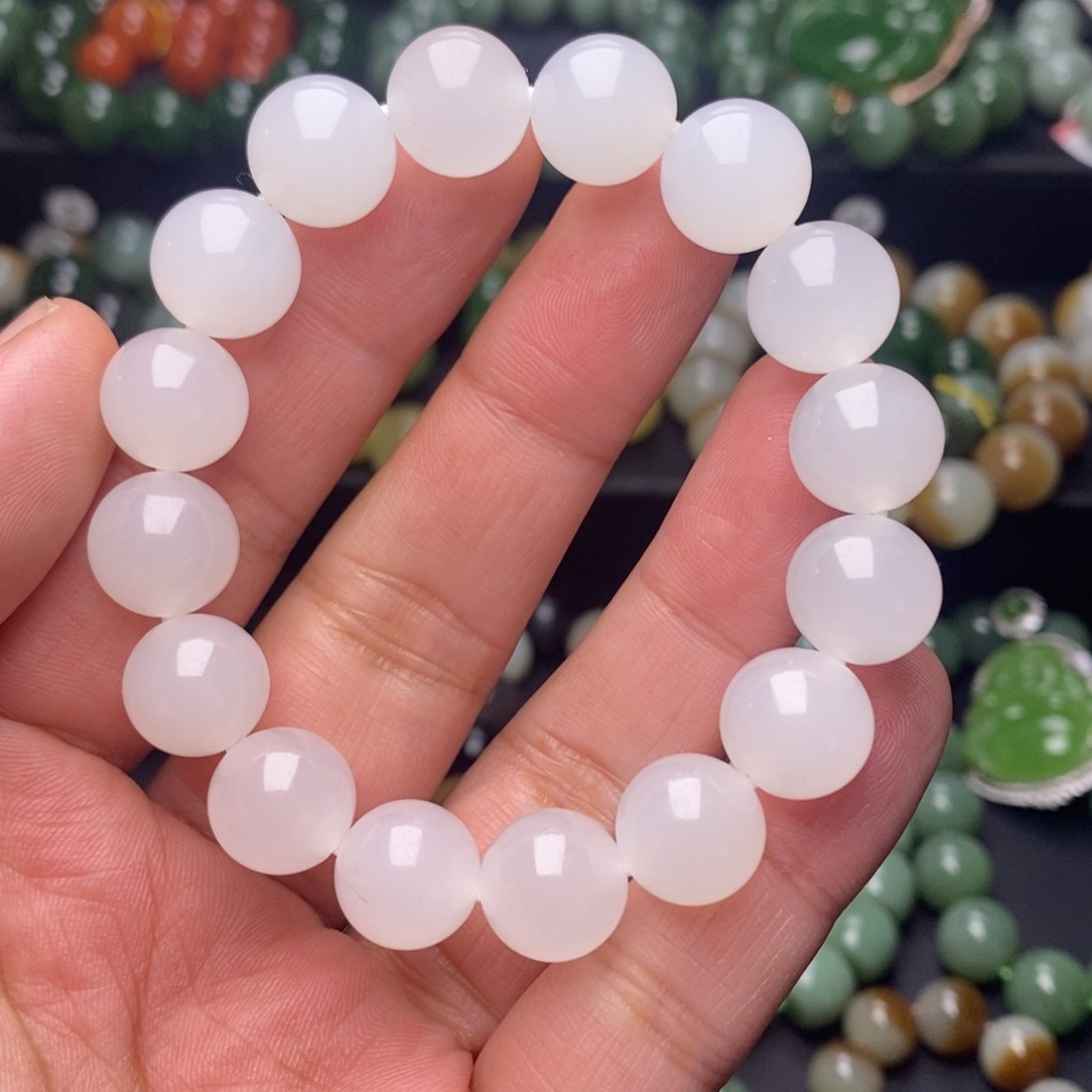 和田玉手串未镶嵌