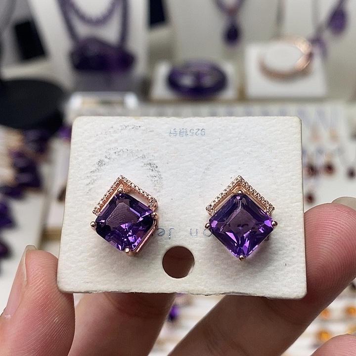 紫晶耳钉银S925镶嵌紫水晶耳钉