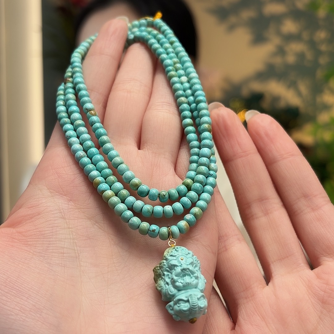 绿松石未镶嵌颈饰