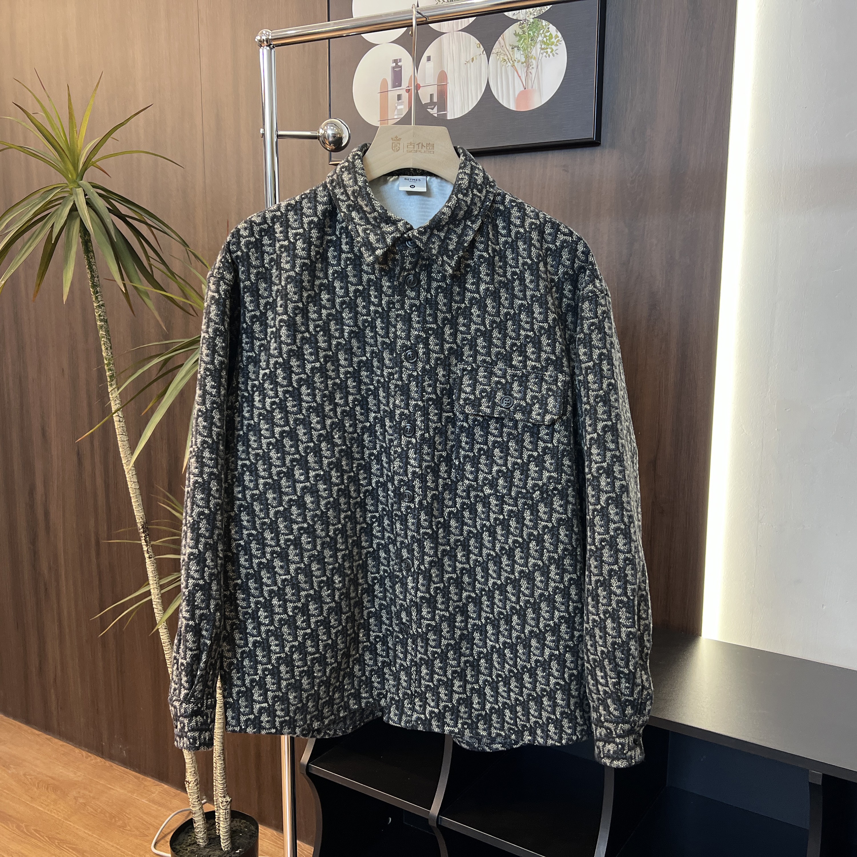 含羊毛蓝调暗纹潮流ins复古花纹呢衬衫方领外套GS1393