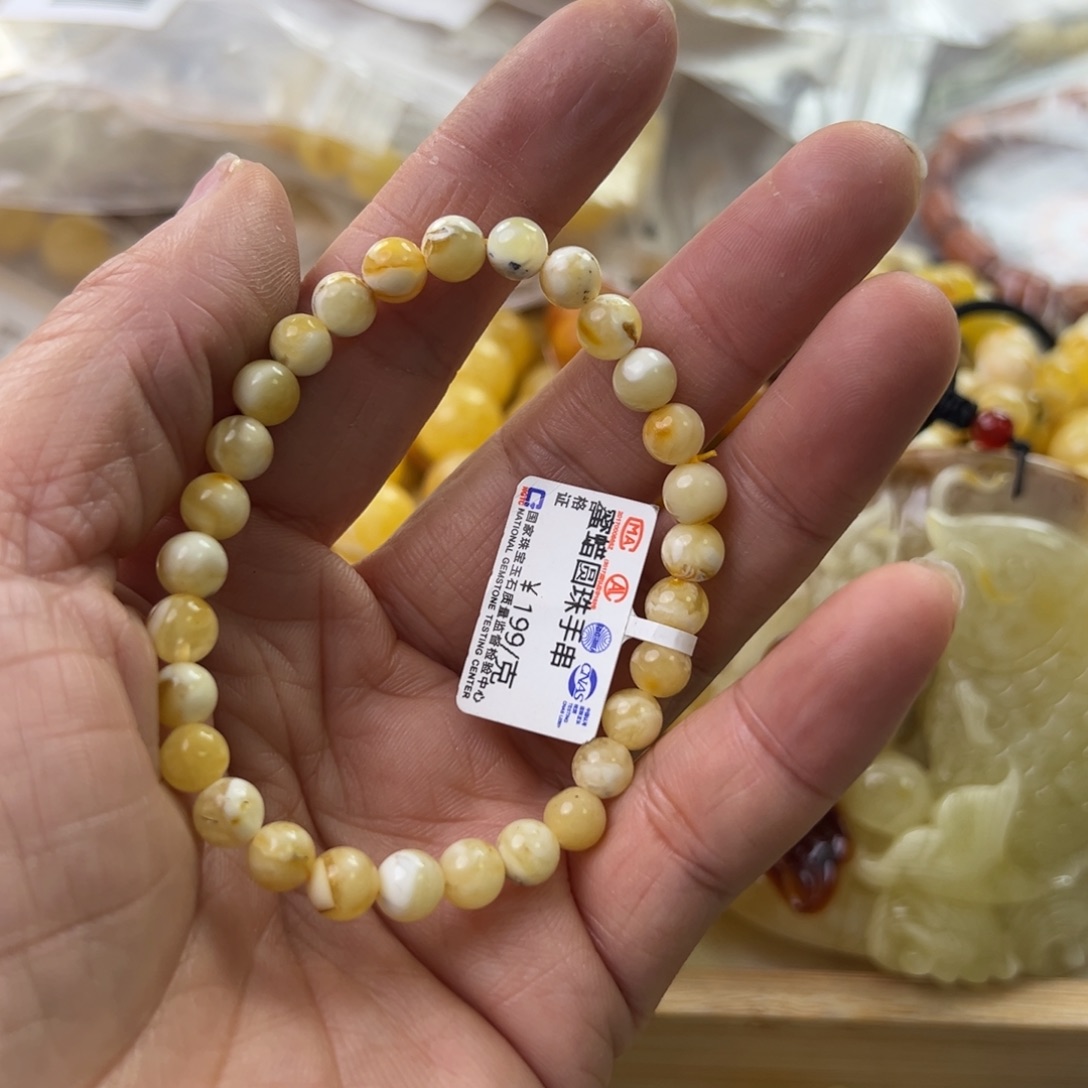琥珀珠宝奇石未镶嵌