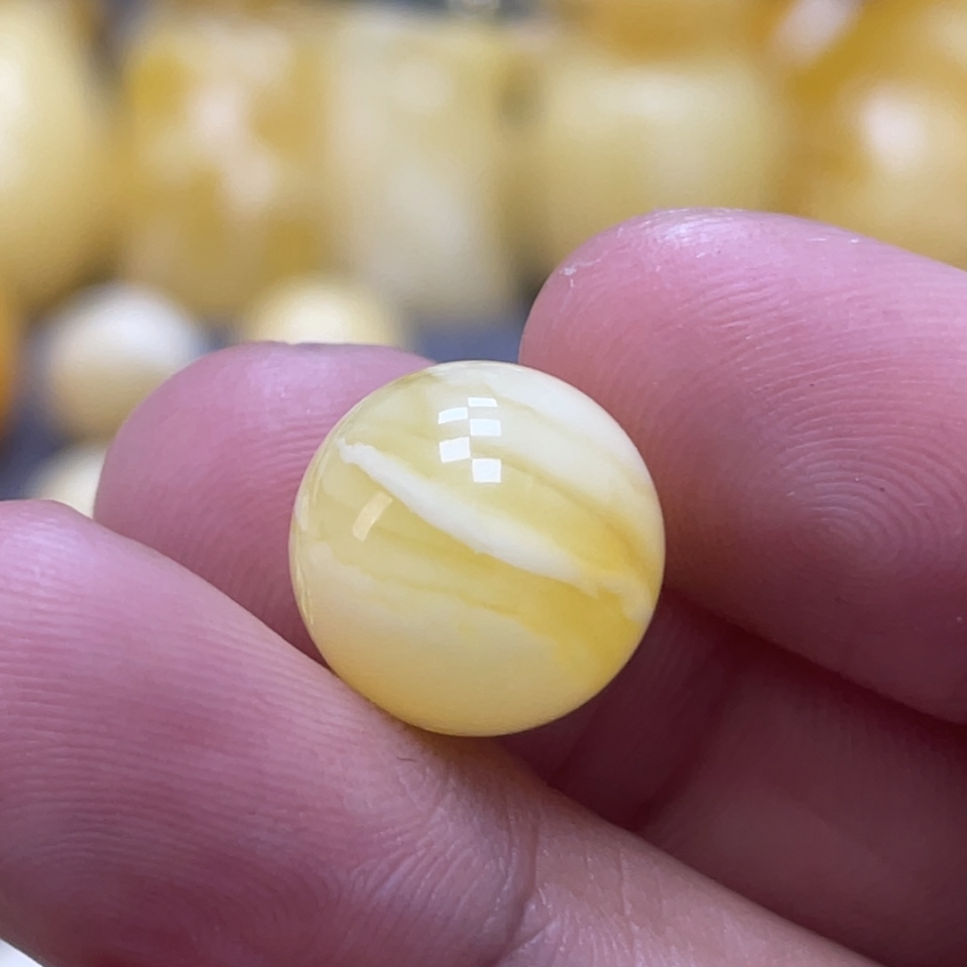 锯***居蜜蜡未镶嵌裸石12.8mm