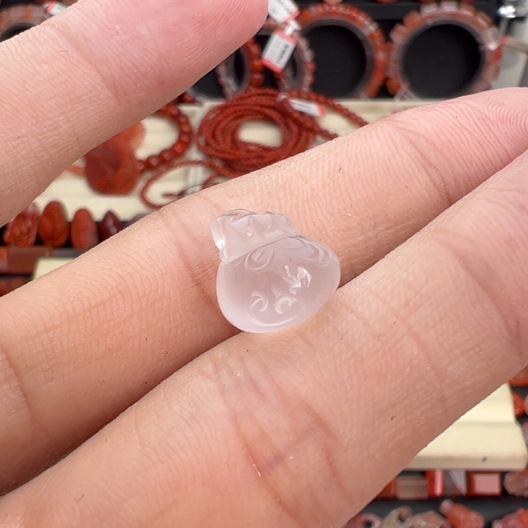 南红玛瑙未镶嵌颈饰福袋