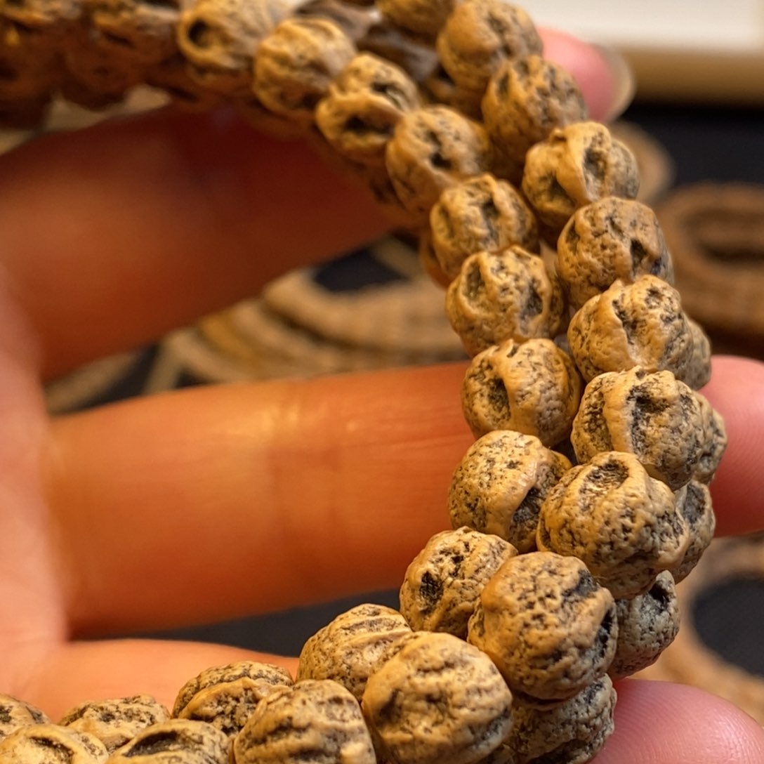 柏香籽/百香籽手串黄**亮