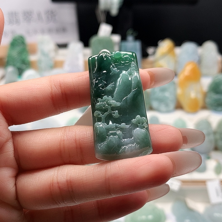 吊坠(不含链)未镶嵌翡翠