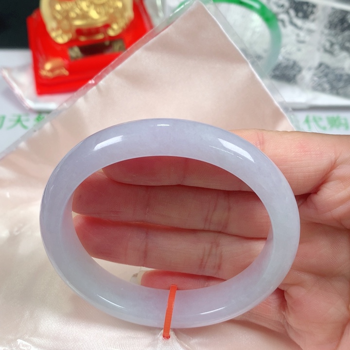 翡翠手镯未镶嵌   编号0155 贵妃55.8 福利镯