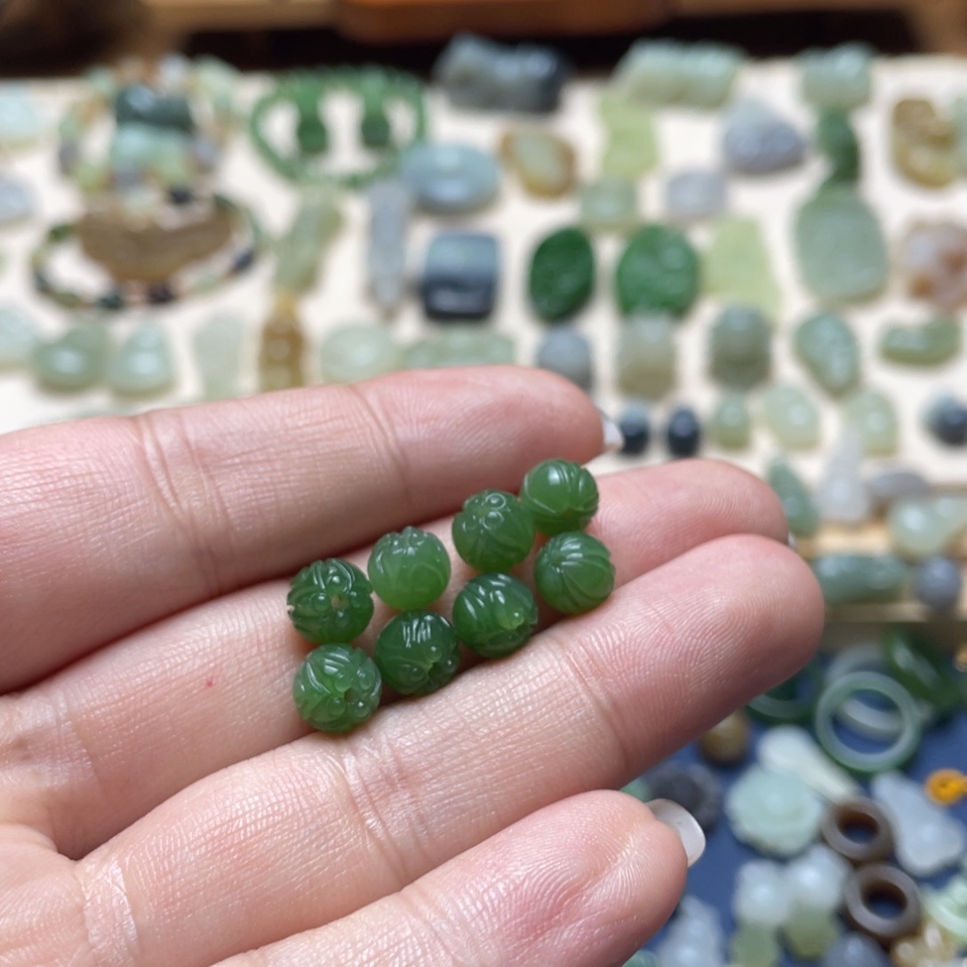 和田玉未镶嵌吊坠(不含链)一g