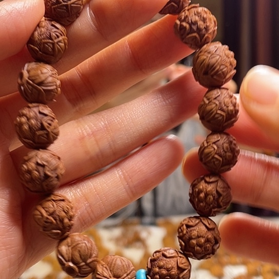 手串/手链橄榄核龙纹桃核
