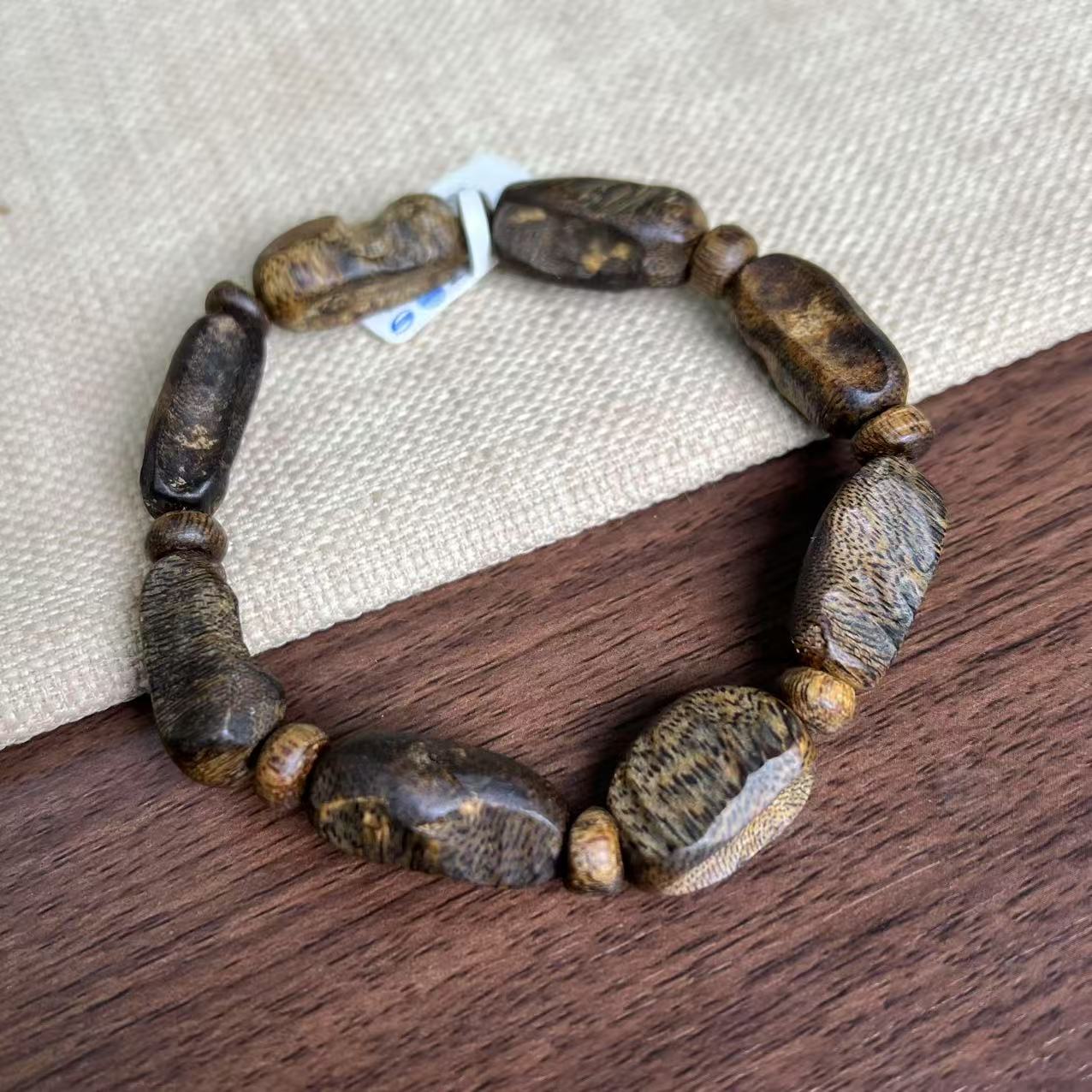 沉香L【熊总夫妇】特级99沉真正的虫漏留疤棋楠随形沉香手串约9-11g