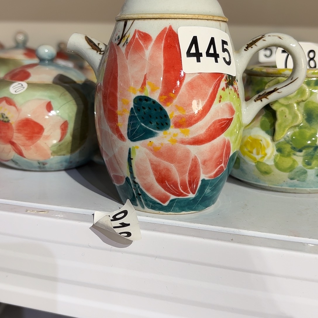 瓷片在这片美丽之乡上海城