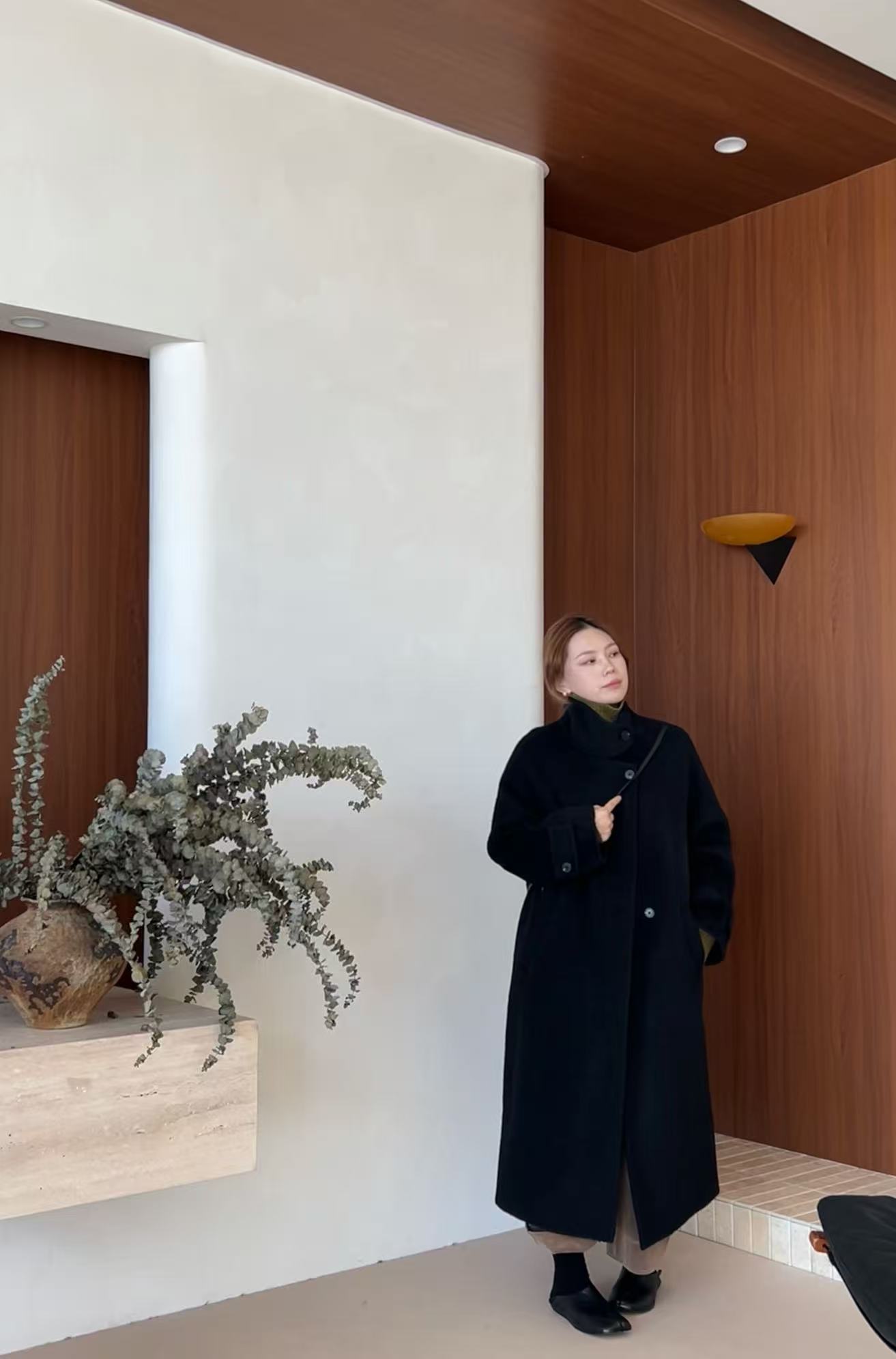 【长款苏丽大衣】HANI冬季新款 立领设计感黑色羊毛大衣 Y208