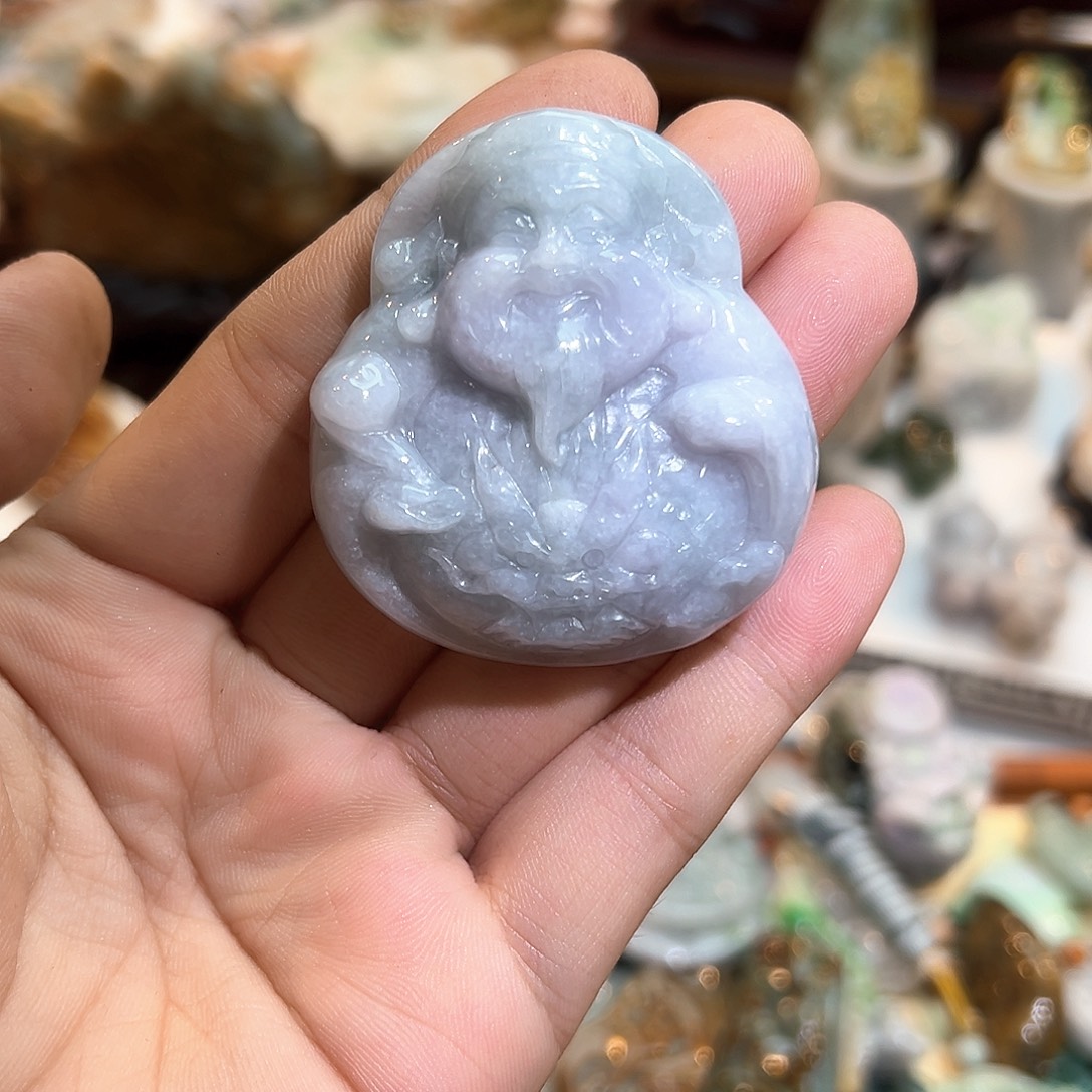 翡翠未镶嵌颈饰挂件