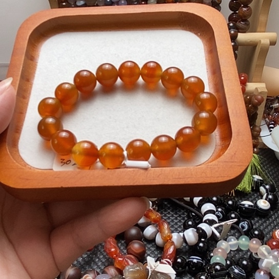 趙***鹏玛瑙/玉髓合金手链