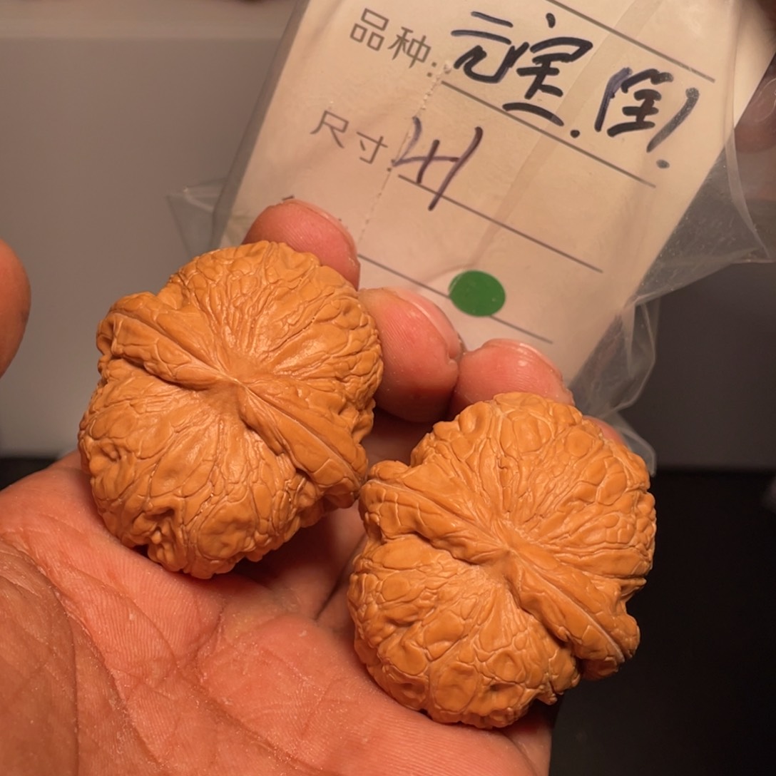 文玩核桃吊坠文玩核桃