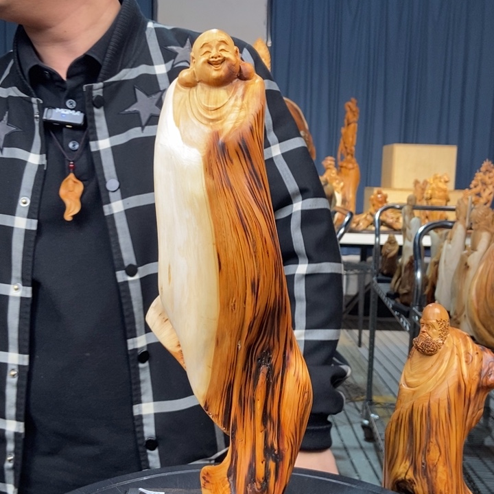 柏木（崖柏）随型摆件