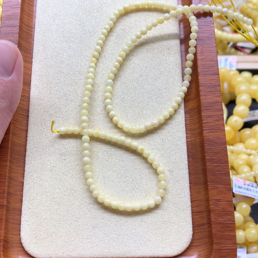 蜜蜡手链未镶嵌蜜蜡