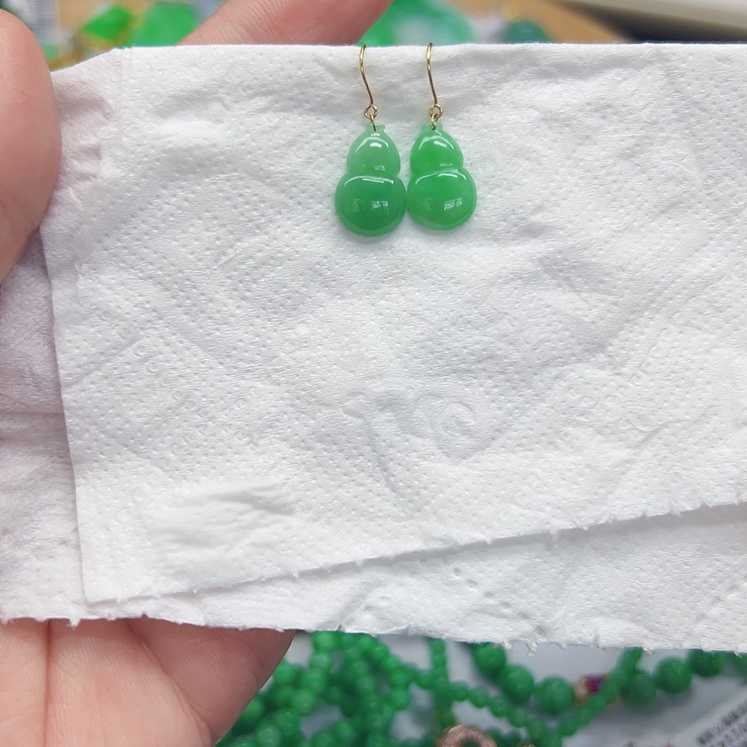 翡翠耳饰18K金镶嵌天然缅料A货一件