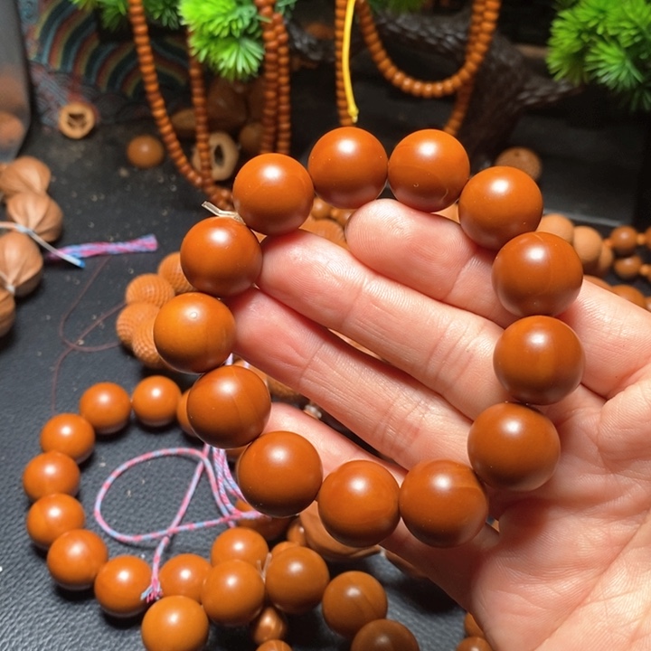 橄榄核手串1.65瑕疵光珠