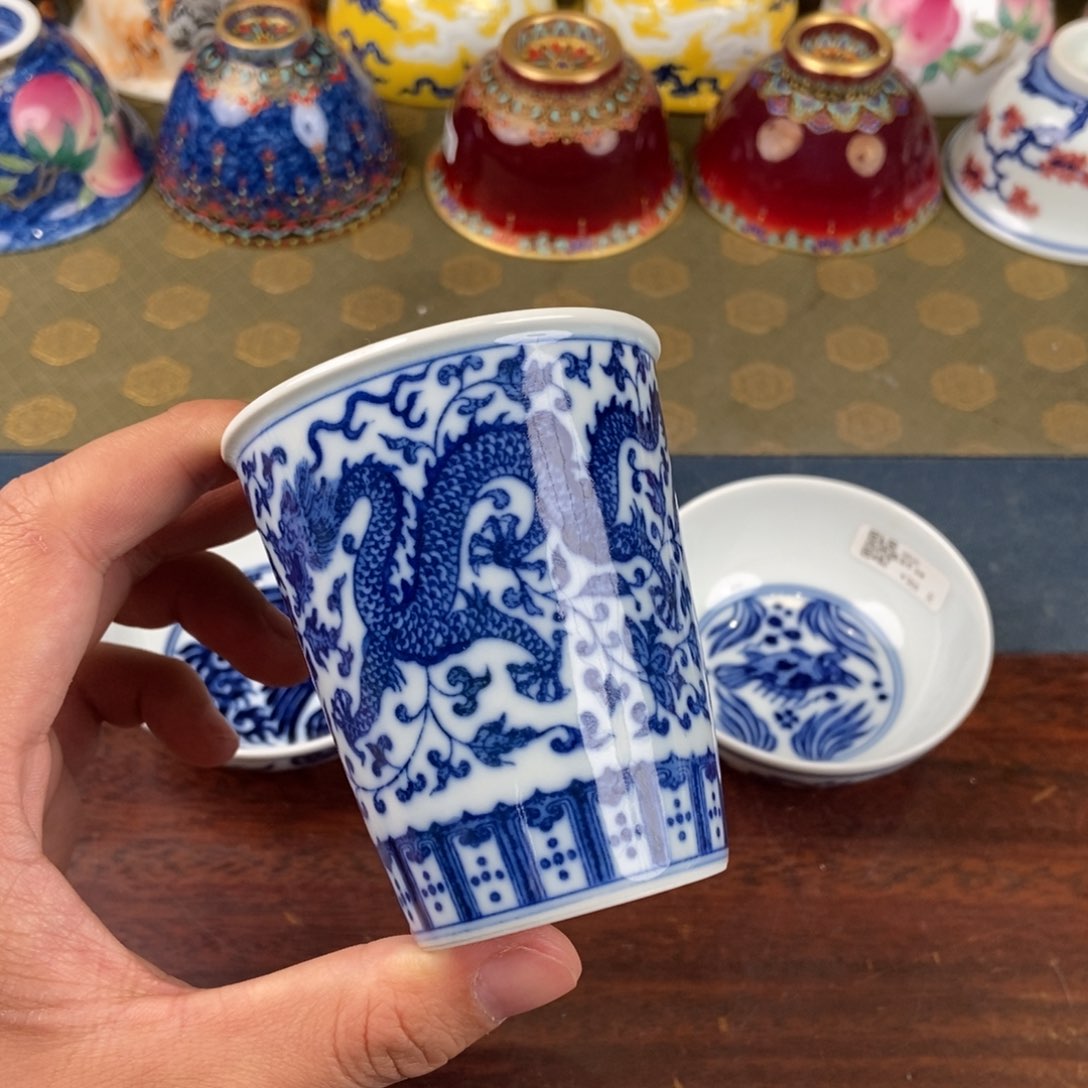 陶瓷艺术家的作品是一种非常高兴