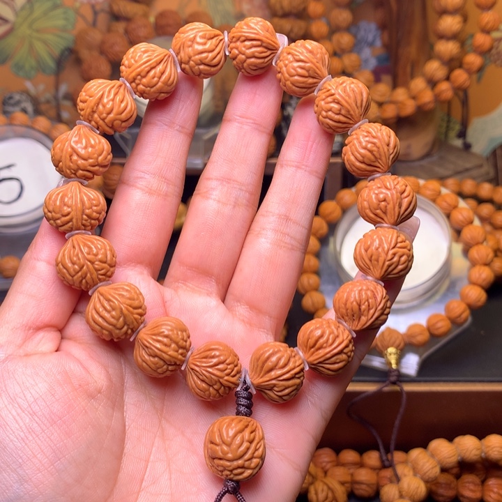 桃核吊坠桃核手持