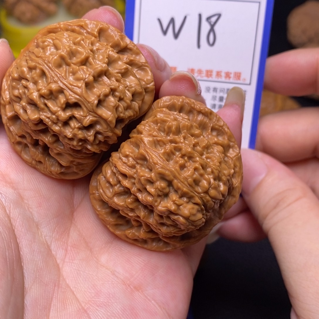 把件桃核w18号45球疆