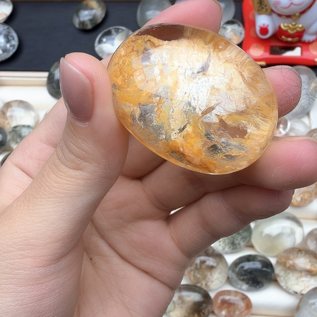 屿***未镶嵌珠宝半成品水晶