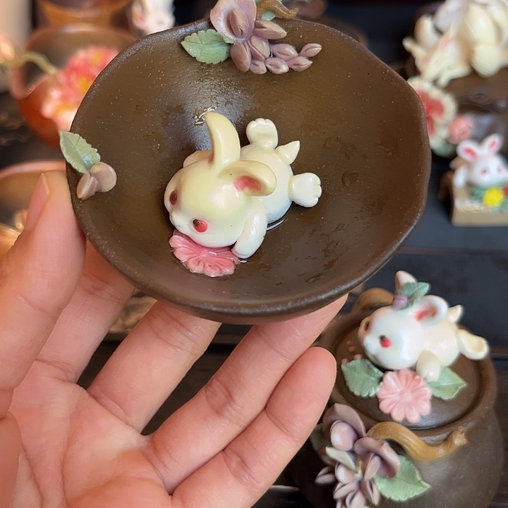 千玺造物紫藤兔子茶杯