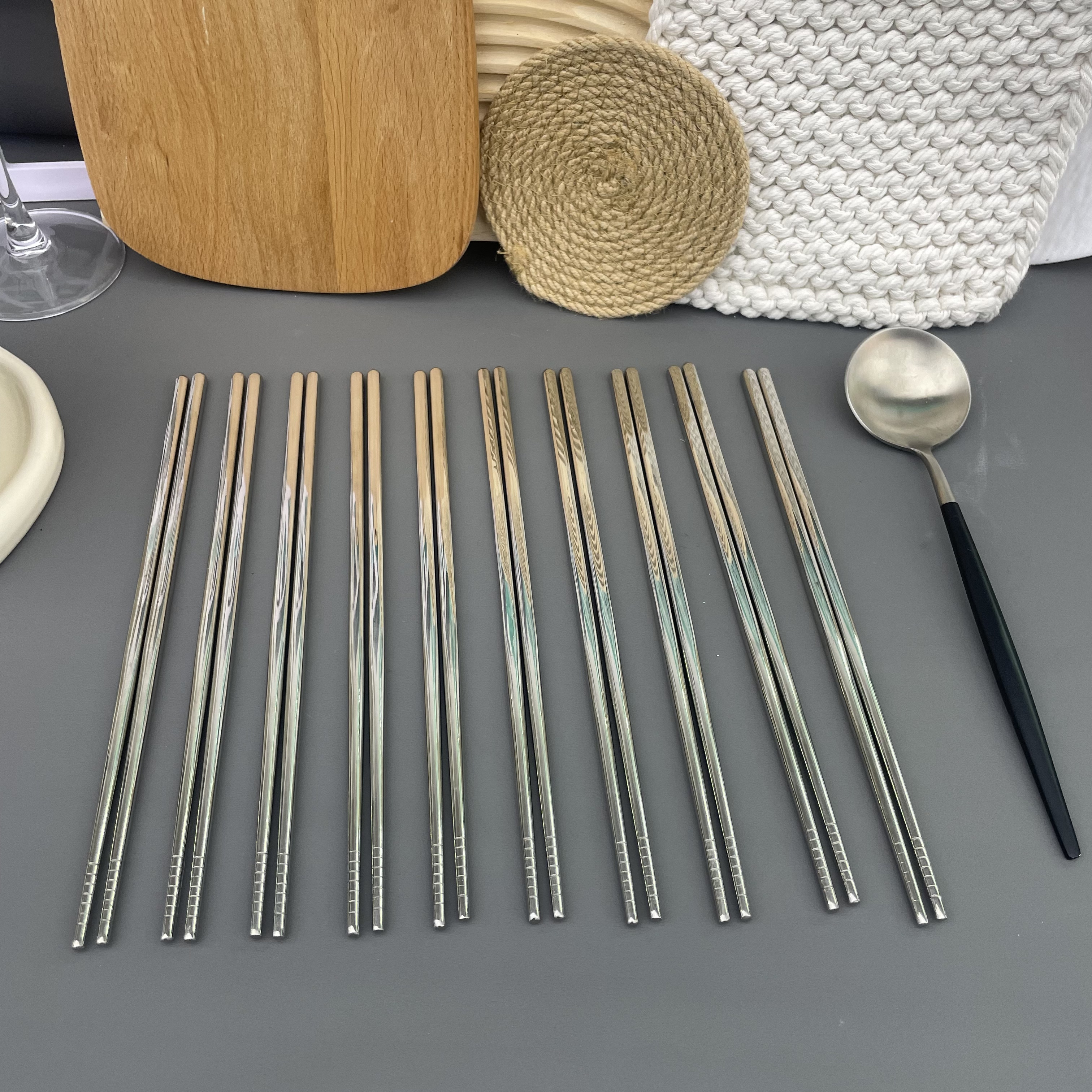 中式亮面抛光圆筷子10双配1只勺【勺筷随机款】家用厨房【汤家限定】