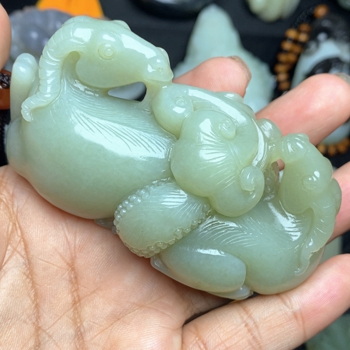 颈饰未镶嵌和田玉