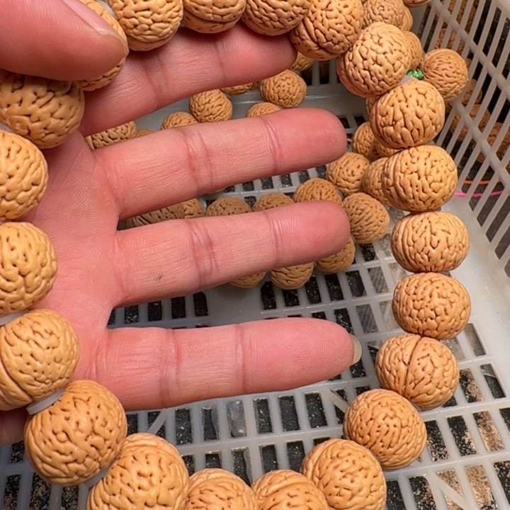 桃核吊坠白月光21mm手持22粒