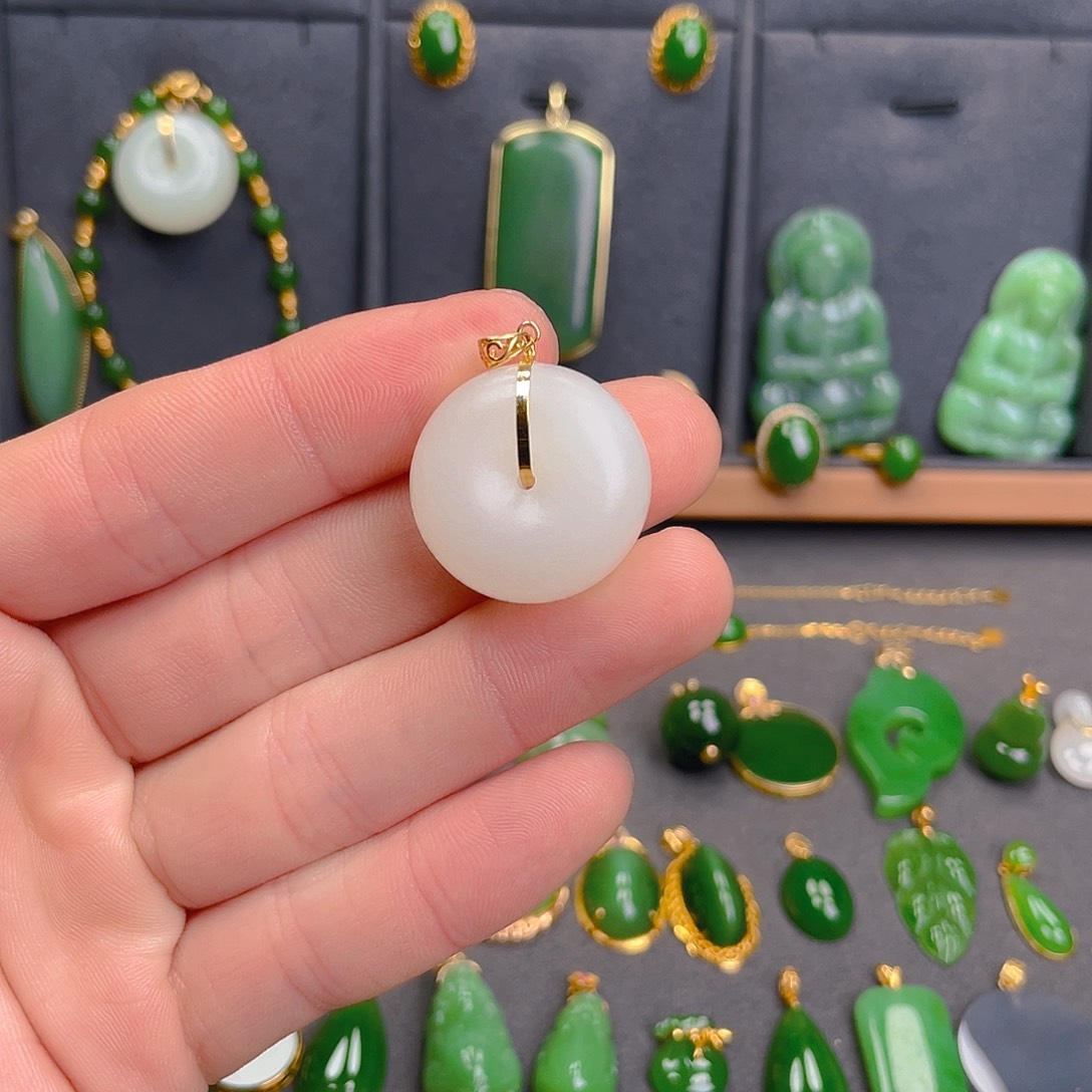 和田玉（白玉）18K金镶嵌吊坠(不含链)